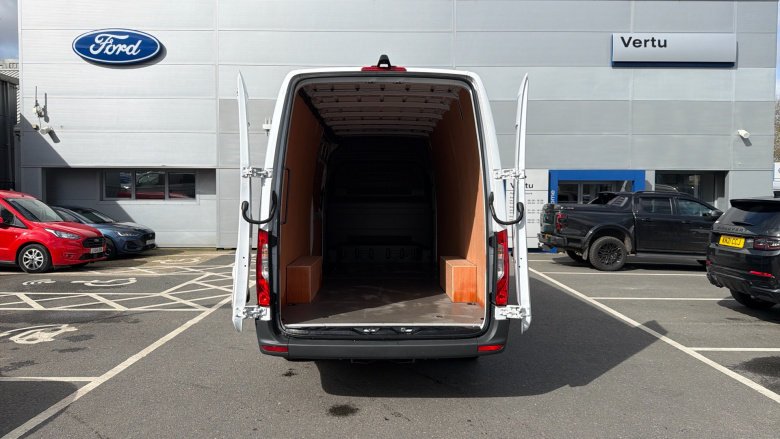 Mercedes-Benz Sprinter 315Cdi L3 Diesel Rwd 3.5t H2 Pro Van